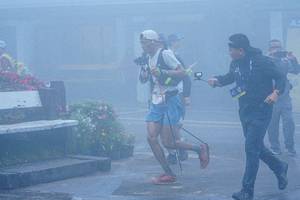 BIB: 
                            <button type="button" onclick="openModal(22294346)" class="btn btn-primary btn-sm float-right btn-popup" data-toggle="modal" data-target=".modal-high-quality">
                        <i class="fas fa-shopping-cart"></i> Add to Cart
                    </button>
                                            <button type="button" onclick="isThisMe(22294346, true)" class="btn btn-success btn-sm float-right btn-popup btn-isme hidden" data-toggle="tooltip" data-placement="bottom" title="นี่คือรูปของคุณใช่ไหม คลิกที่นี่เพื่อเอาเข้าอัลบั้ม">
                        <i class="fas fa-plus"></i> Add to album
                    </button>
                    <button type="button" onclick="isThisMe(22294346, false)" class="btn btn-warning btn-sm float-right btn-popup btn-isnotme hidden">
                        <i class="fas fa-ban"></i> Remove from album
                    </button>